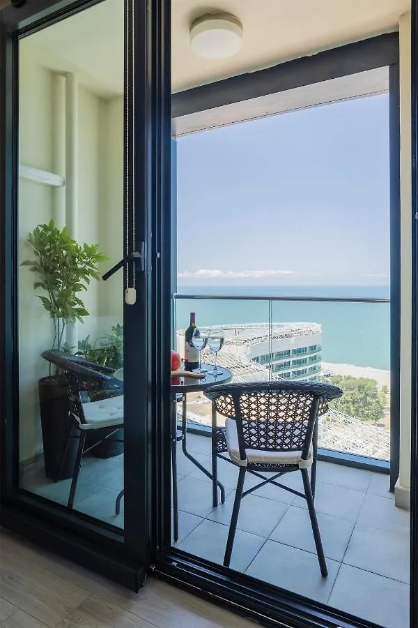 Ferienwohnung Porta Batumi Tower Sea Breeze 2012 Apartment